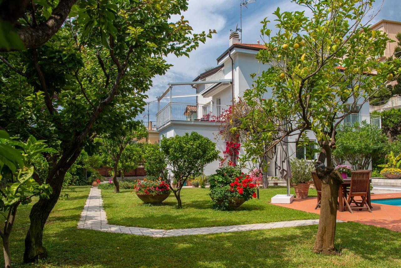 Magnificent Villa Sanremo Exteriör bild