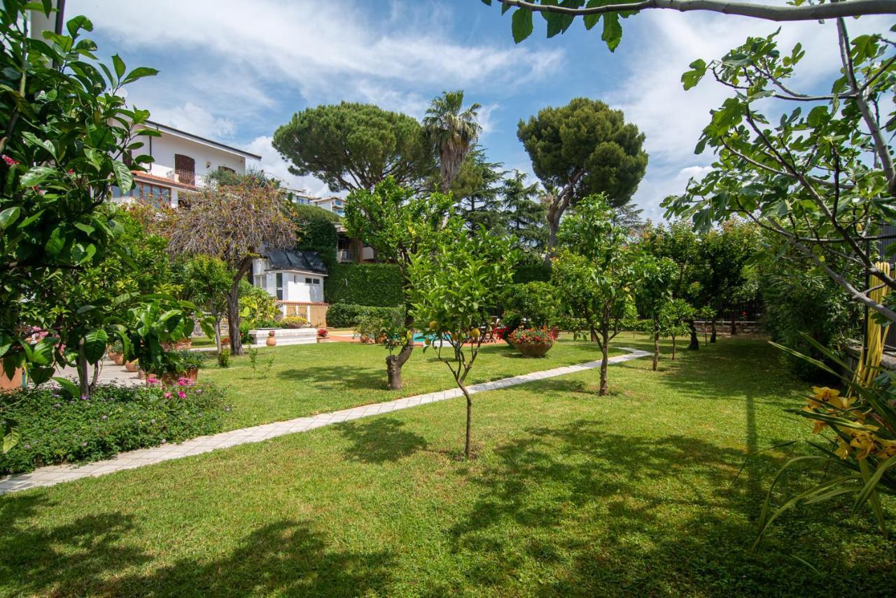 Magnificent Villa Sanremo Exteriör bild