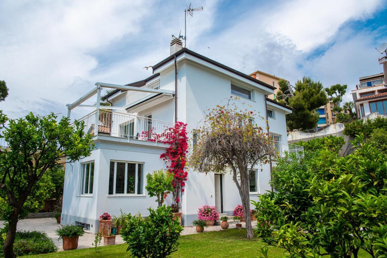 Magnificent Villa Sanremo Exteriör bild