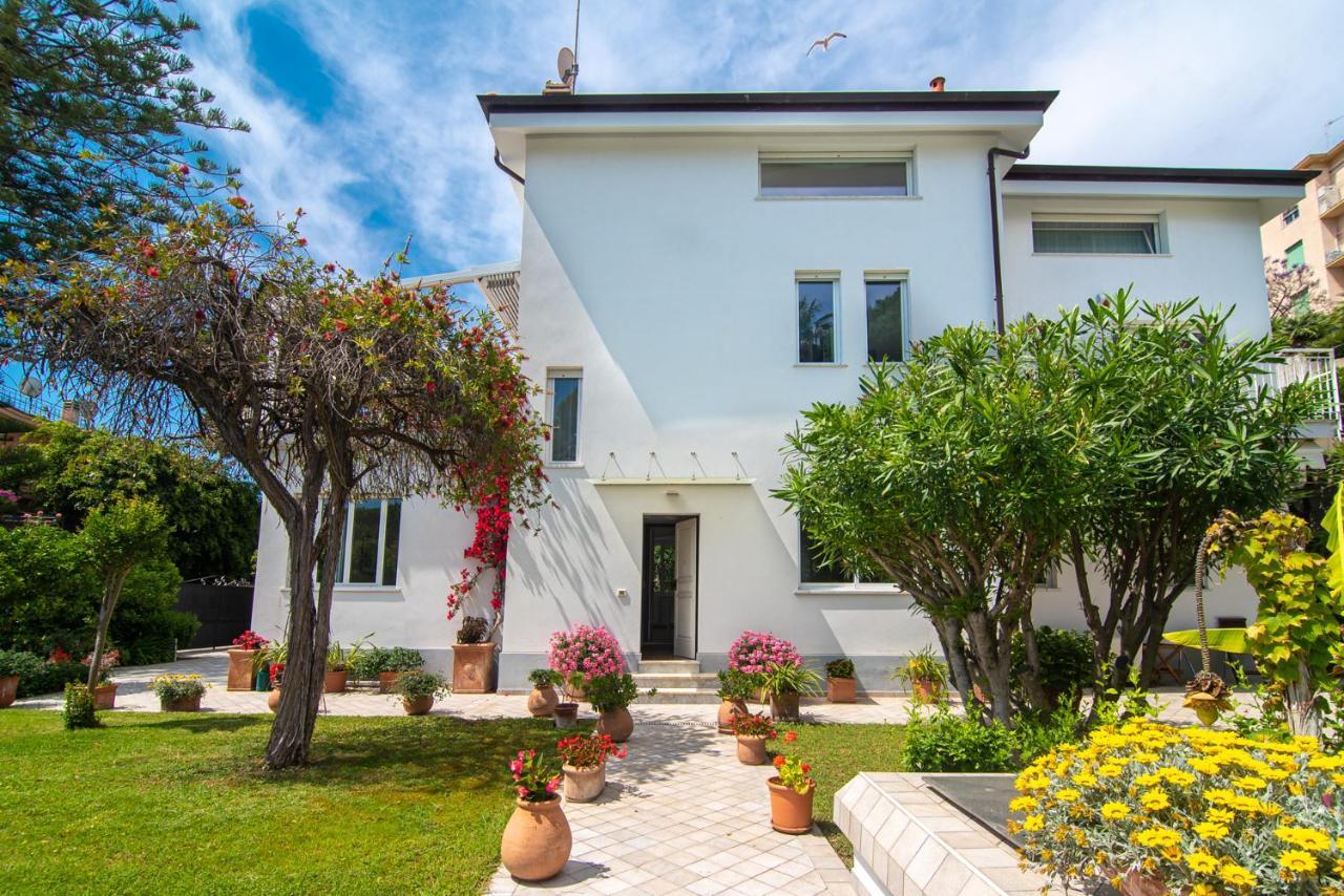Magnificent Villa Sanremo Exteriör bild